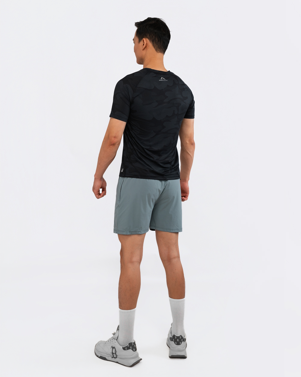 ao-thun-the-thao-nam-icado-ht121-den (3)
