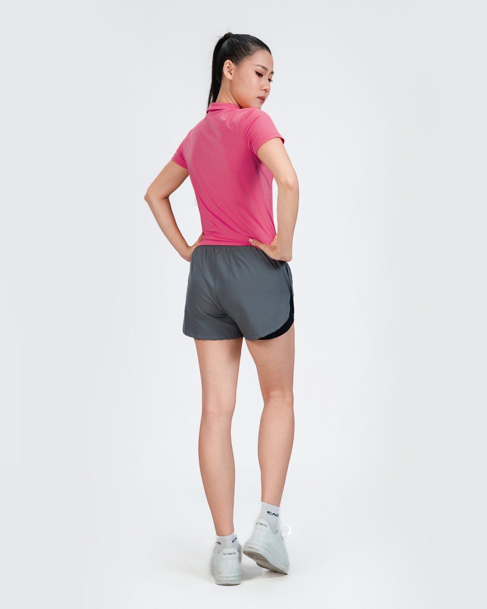 quan-short-nu-chay-bo-2-lop-icado-ht109-xam (10)