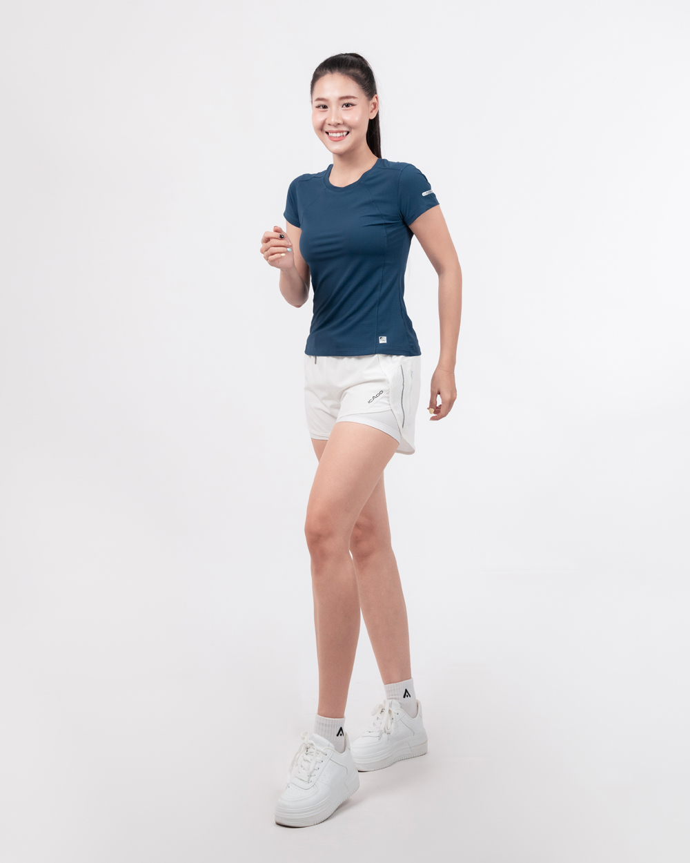 quan-short-nu-chay-bo-2-lop-icado-ht106-trang (11)